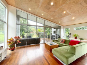 Onetangi Nest - Waiheke Escapes